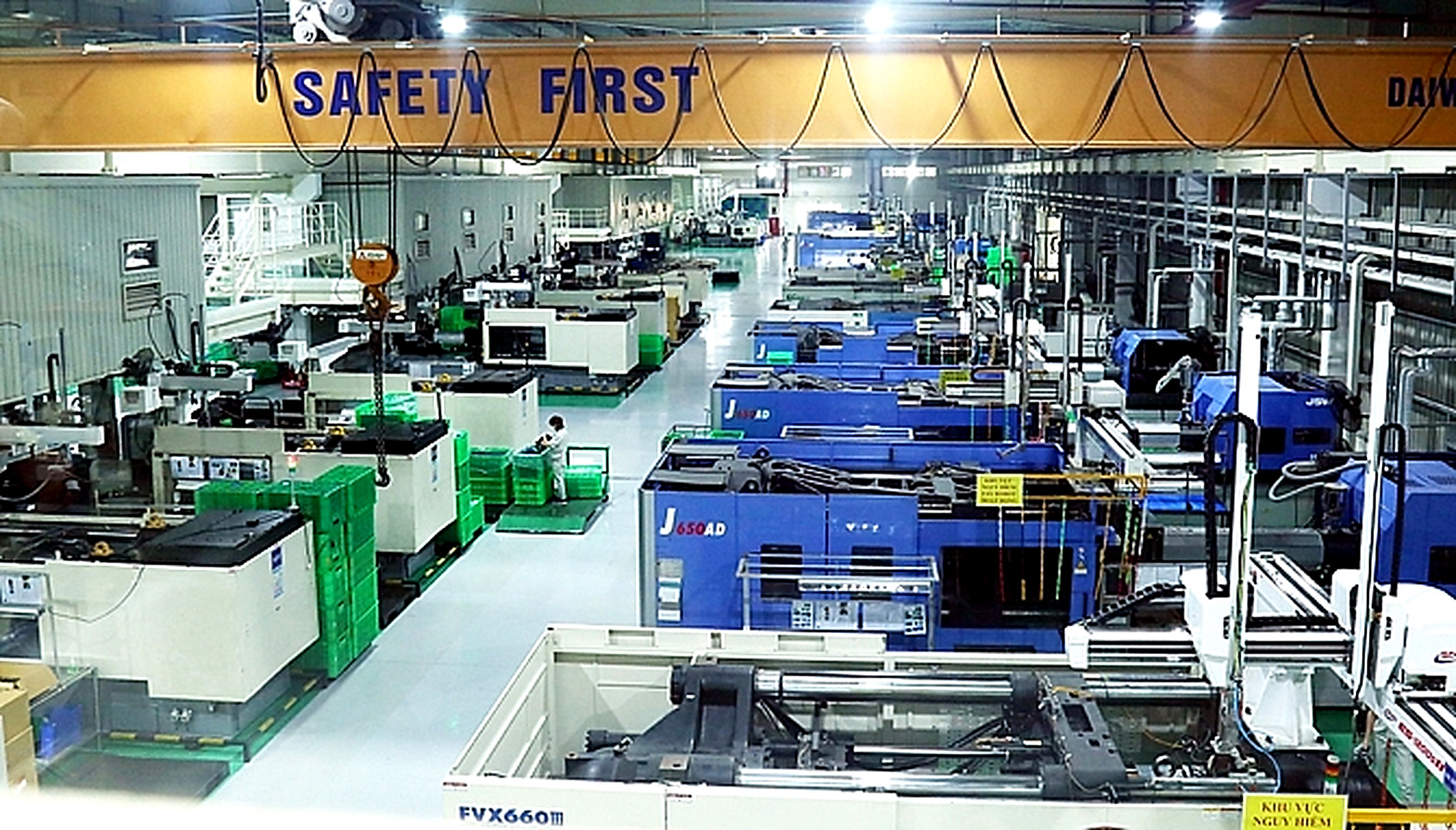Hình ảnh nhà máy và sản xuất Daiwa